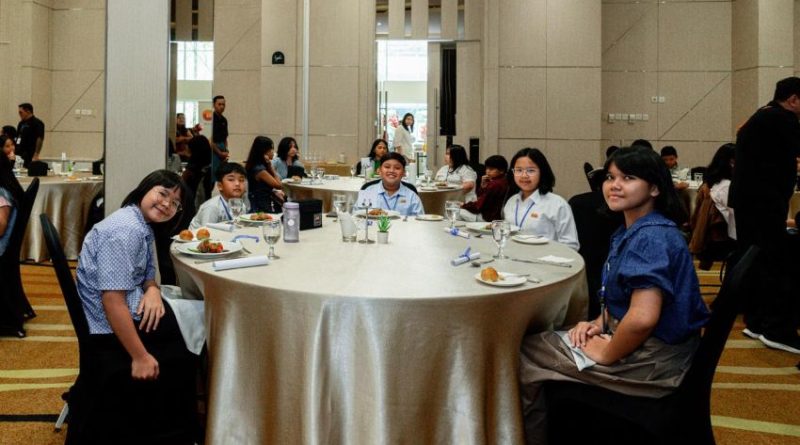 ARTOTEL Harmoni Jakarta Fasilitasi Pengembangan Diri Anak Lewat Public Speaking dan Tata Krama Meja Makan