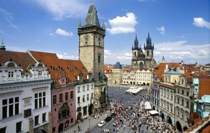 Kastil Praha yang Menawan: Destinasi Wisata Ikonik di Eropa Timur