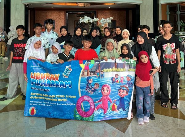 Menara Peninsula Hotel Hadirkan Keceriaan Liburan Sekolah untuk Anak Yatim Piatu