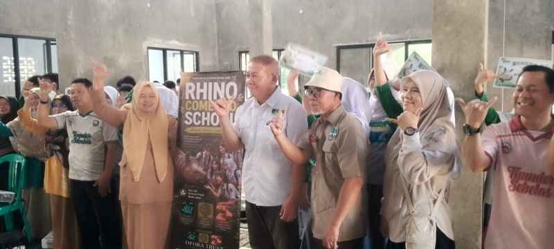 RHINO COMES TO SCHOOL Hadir di SMA N 11 Pandeglang, Edukasi Pelestarian Badak kepada Siswa