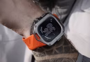 Casing Smartwatch Metalik Bergaya Sculptural