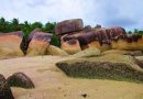 Menikmati Pesona Pantai Batu Perahu, Destinasi Wisata Keren di Bangka